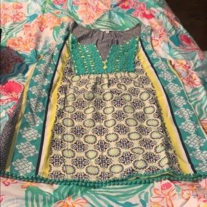 crown and ivy blouse